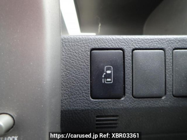 Used 2008 AT toyota voxy ZRR70W Image[24]