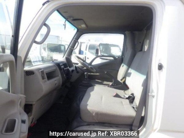 Used 2005 MT toyota dyna-route-van XZU308V Image[12]