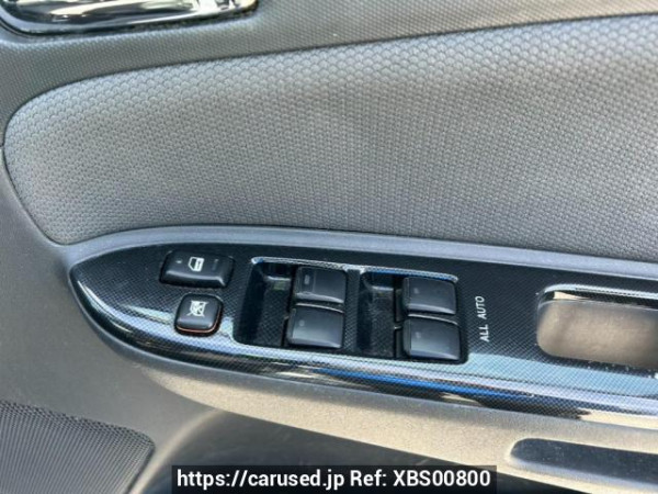 Used 2004 AT toyota wish ZNE10G Image[31]