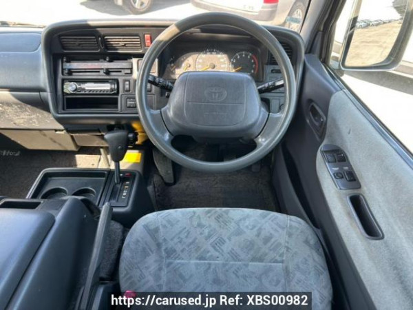 Used 2001 AT toyota hiace-van RZH112V Image[19]