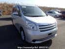 Toyota Noah ZRR75G