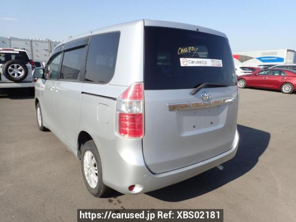 Used 2007 AT toyota noah ZRR75G Image[3]