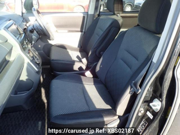 Used 2009 AT toyota noah ZRR75W Image[11]