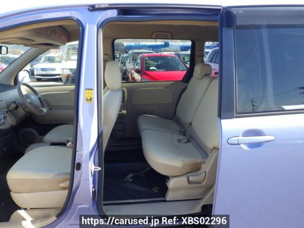 Used 2004 AT toyota sienta NCP81G Image[24]