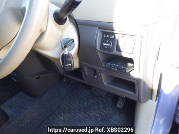 Used 2004 AT toyota sienta NCP81G Image[32]