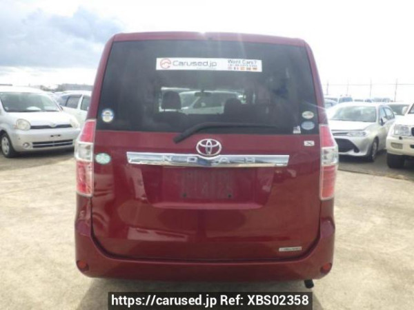 Used 2008 AT toyota noah ZRR70G Image[5]