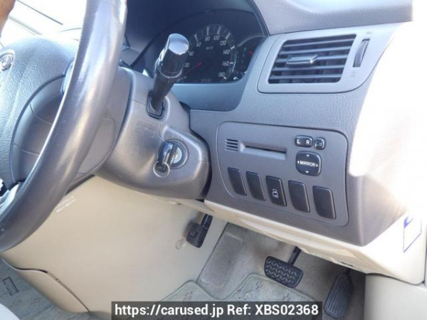 Used 2006 AT toyota alphard MNH10W Image[32]