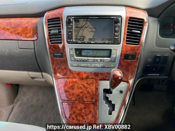 Used 2004 AT toyota alphard MNH10W Image[24]