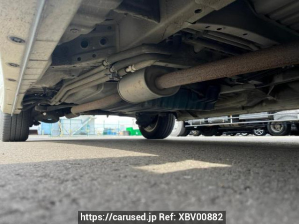 Used 2004 AT toyota alphard MNH10W Image[37]