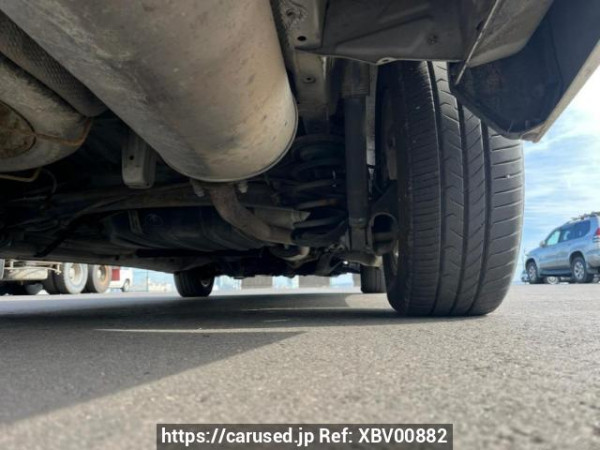 Used 2004 AT toyota alphard MNH10W Image[43]