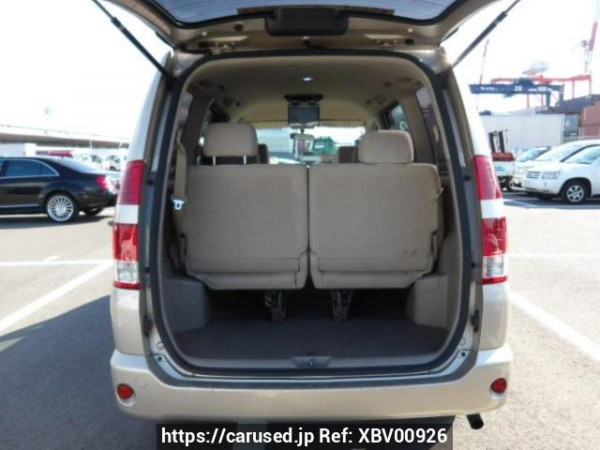 Used 2005 AT toyota noah AZR60G Image[6]