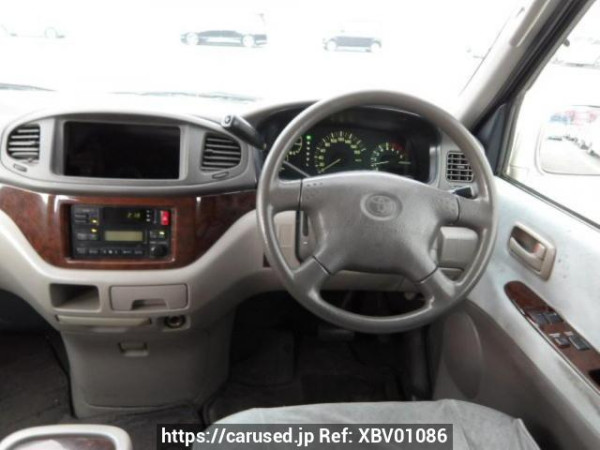 Used 2000 AT toyota regius-wagon RCH41W Image[14]