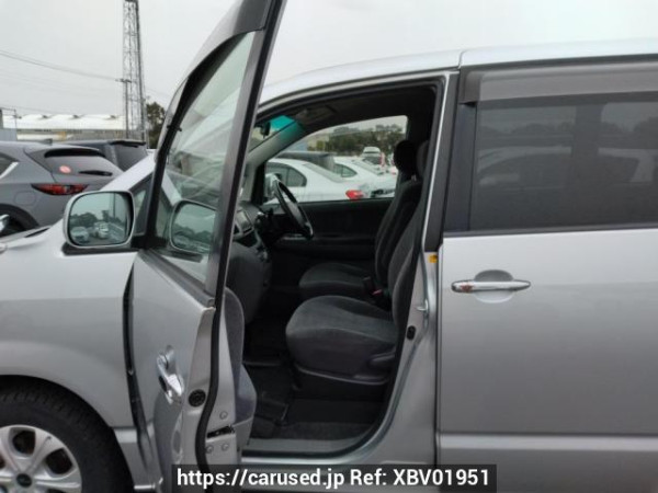 Used 2006 AT toyota noah AZR60G Image[13]