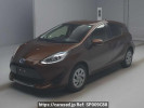 Toyota Aqua NHP10