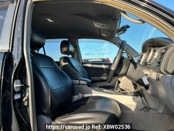 Used 2004 AT toyota hilux-surf RZN215W Image[13]