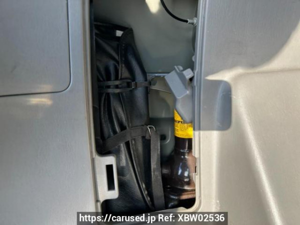 Used 2004 AT toyota hilux-surf RZN215W Image[43]