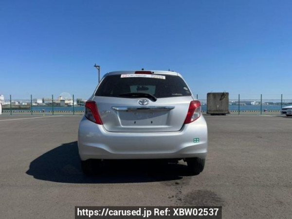 Used 2014 AT toyota vitz NSP130 Image[5]