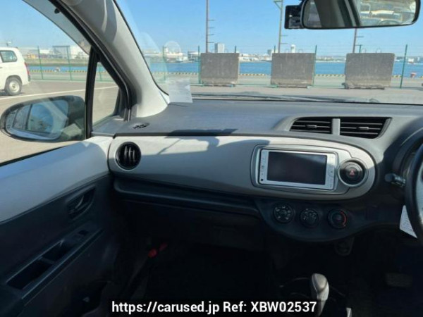 Used 2014 AT toyota vitz NSP130 Image[18]