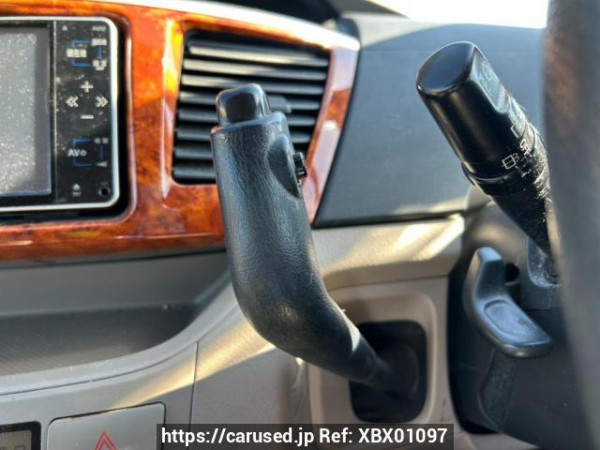 Used 2005 AT toyota noah AZR60G Image[22]