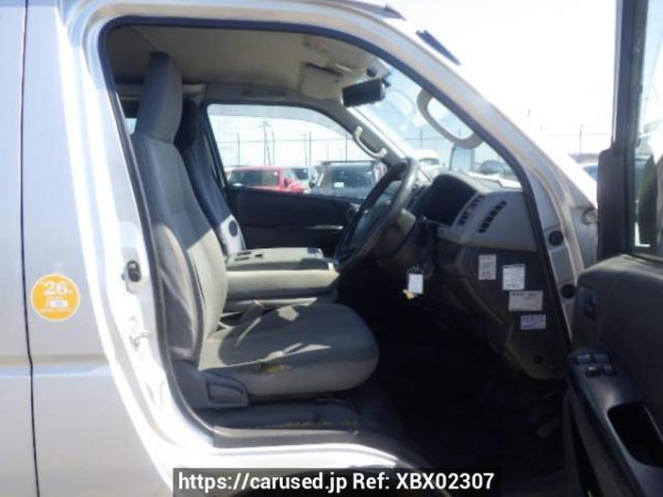 Used 2005 MT toyota hiace-van KDH200V Image[11]