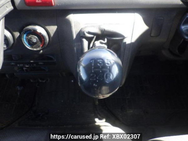 Used 2005 MT toyota hiace-van KDH200V Image[20]