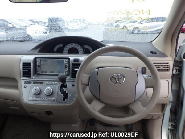 Used 2004 AT toyota raum NCZ20 Image[27]