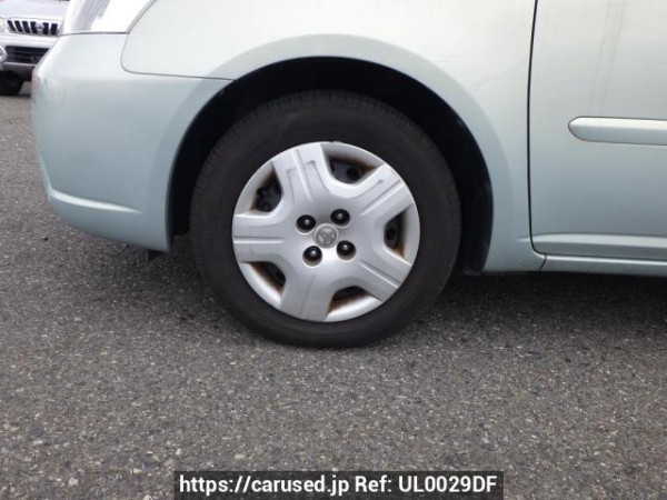 Used 2004 AT toyota raum NCZ20 Image[32]