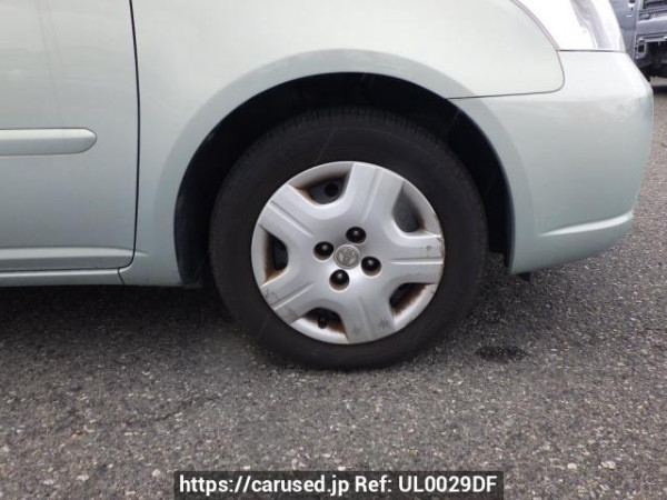 Used 2004 AT toyota raum NCZ20 Image[35]