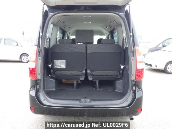 Used 2012 AT toyota noah ZRR70G Image[8]