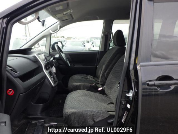 Used 2012 AT toyota noah ZRR70G Image[20]