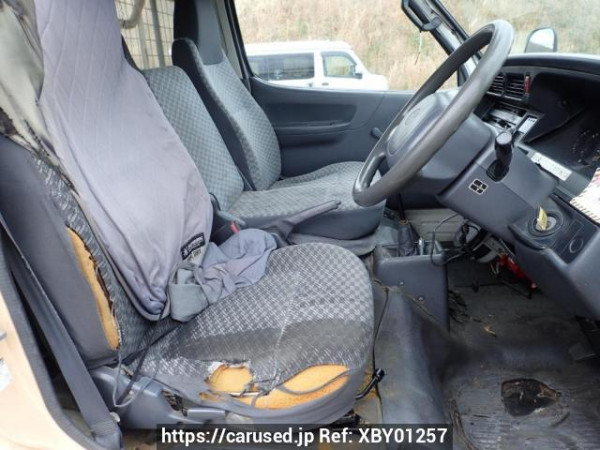 Used 2003 MT toyota hiace-van RZH102V Image[10]