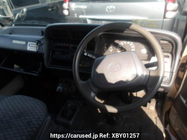 Used 2003 MT toyota hiace-van RZH102V Image[15]