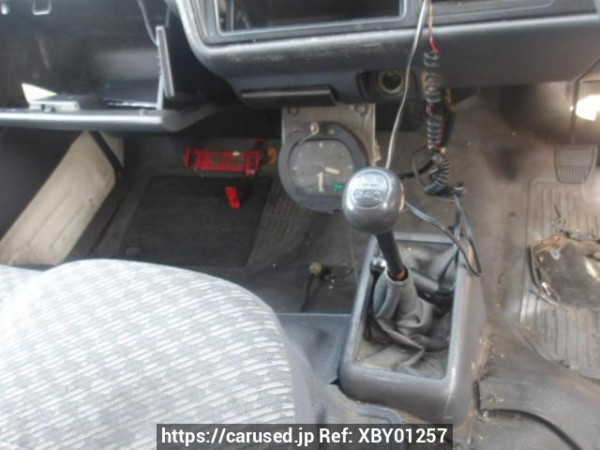 Used 2003 MT toyota hiace-van RZH102V Image[19]