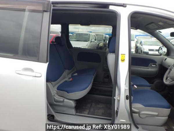 Used 2004 AT toyota sienta NCP81G Image[22]