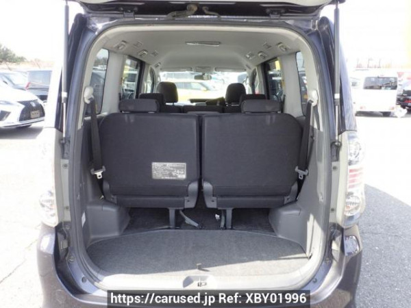 Used 2008 AT toyota voxy ZRR70W Image[6]
