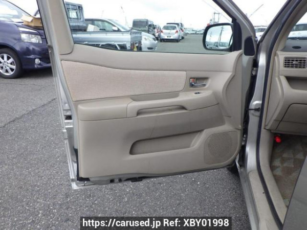 Used 2004 AT toyota raum NCZ20 Image[16]