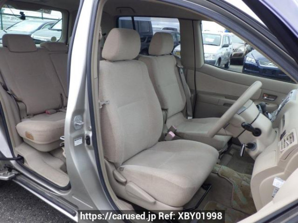 Used 2004 AT toyota raum NCZ20 Image[19]