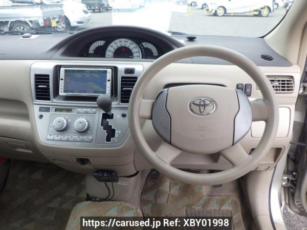Used 2004 AT toyota raum NCZ20 Image[28]