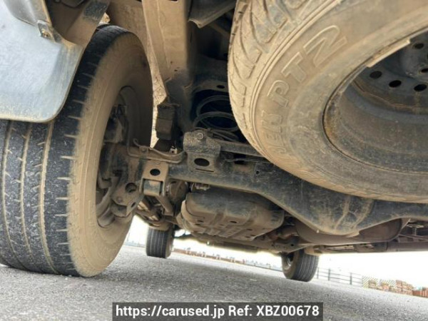 Used 2004 AT toyota hilux-surf RZN215W Image[40]