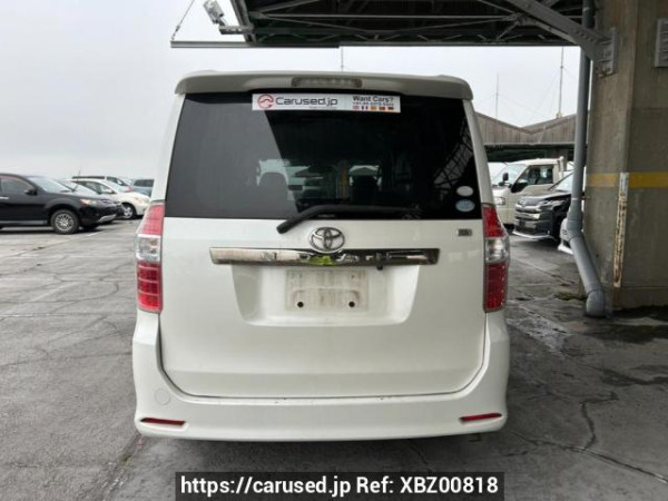 Used 2010 AT toyota noah ZRR70W Image[5]