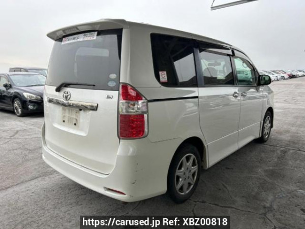 Used 2010 AT toyota noah ZRR70W Image[6]