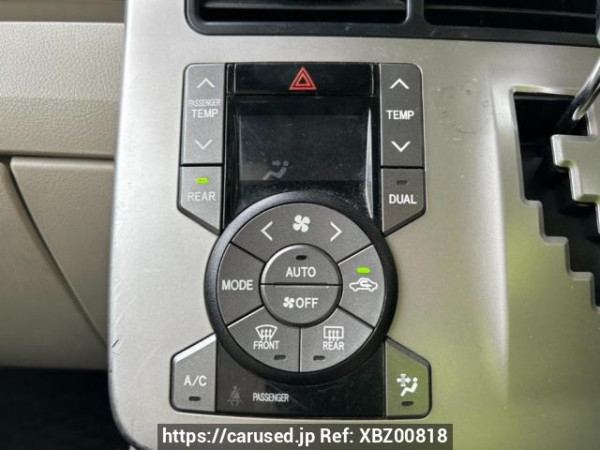 Used 2010 AT toyota noah ZRR70W Image[24]