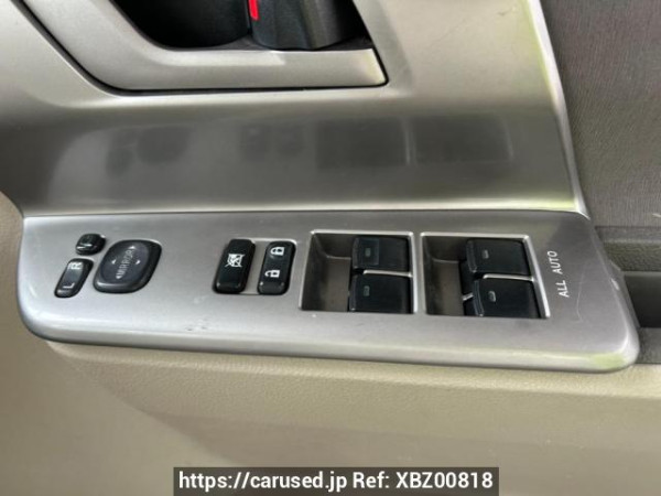 Used 2010 AT toyota noah ZRR70W Image[29]