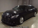 Toyota Crown GRS210