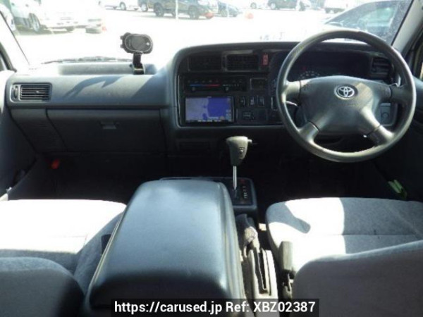 Used 2002 AT toyota hiace-van RZH112V Image[15]