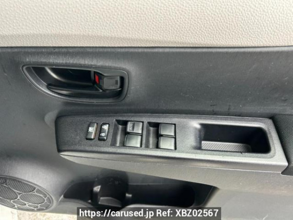 Used 2014 AT toyota vitz NSP130 Image[16]