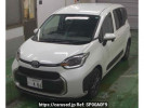 Toyota Sienta MXPC10G