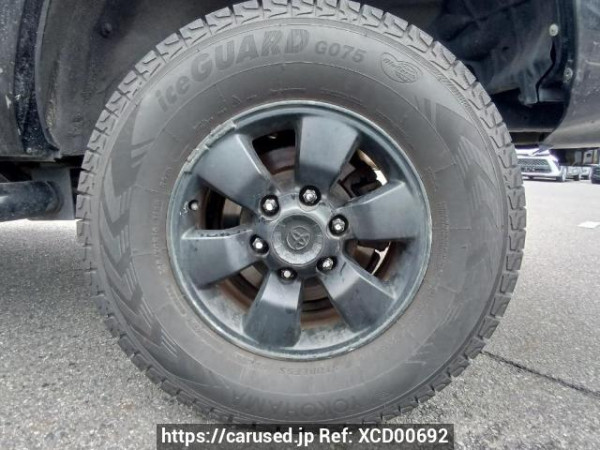 Used 2005 AT toyota hilux-surf TRN215W Image[28]