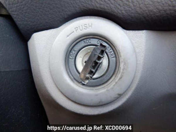 Used 2004 AT toyota hilux-surf RZN215W Image[19]