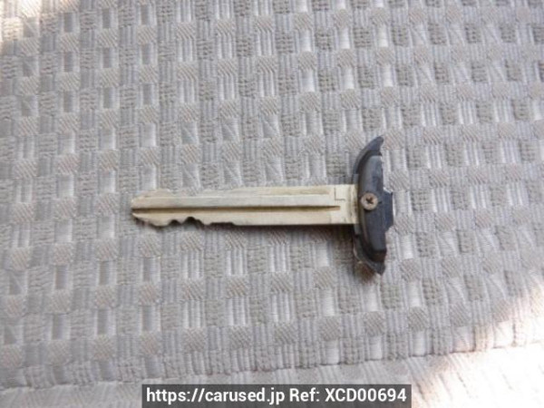 Used 2004 AT toyota hilux-surf RZN215W Image[38]